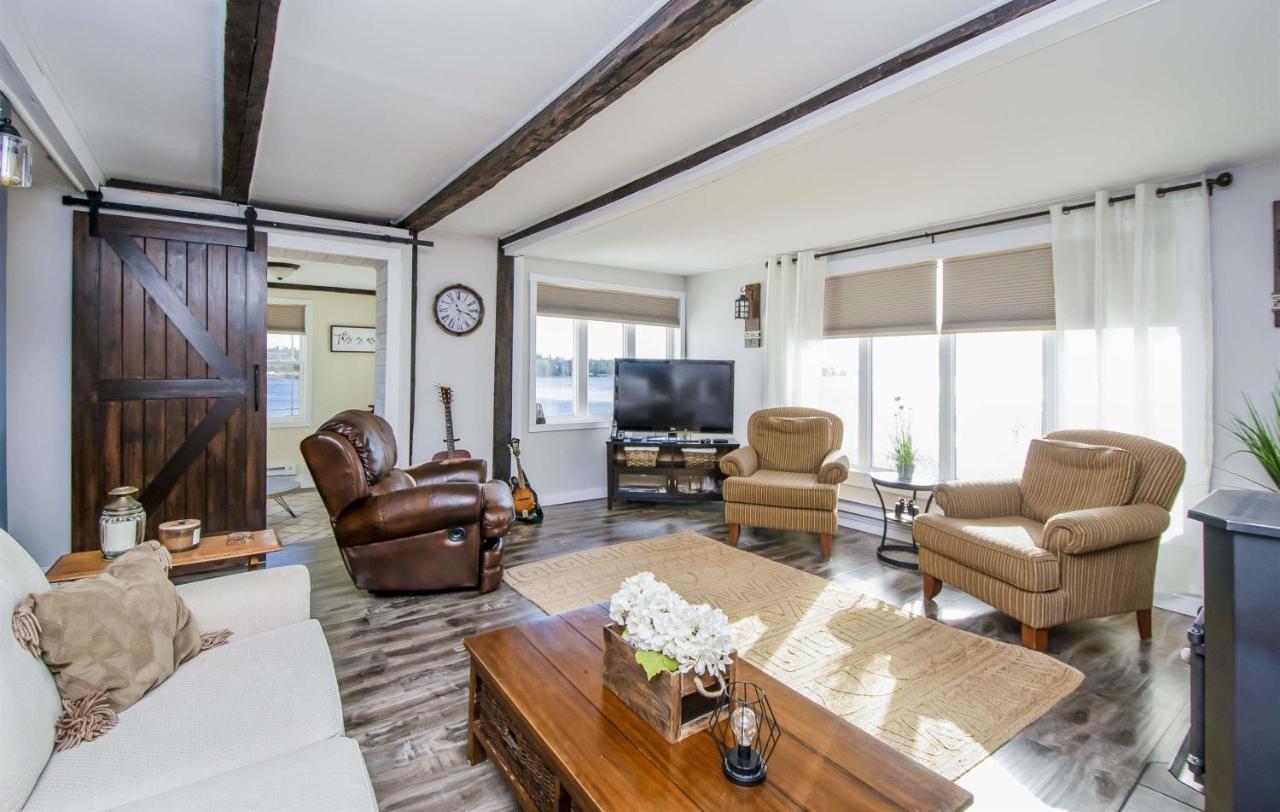 Atlantic Shores Retreat Villa Port Dufferin Ngoại thất bức ảnh
